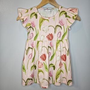 Flutter Sleeve Tulips Spring dress Size 6 Adorable Sweetness